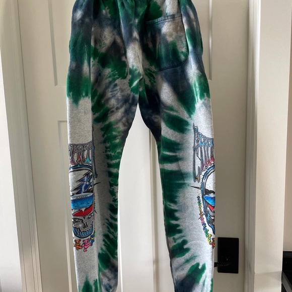 BNWT  CHINATOWN MARKET x GRATEFUL DEAD SPACE GALAXY  HOODIE/PANTS SZ S/M. - Picture 7 of 9